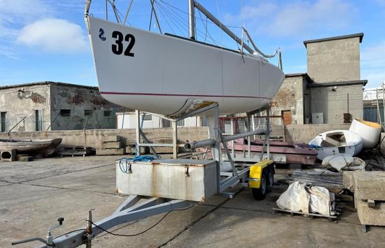 Beneteau Platù 25