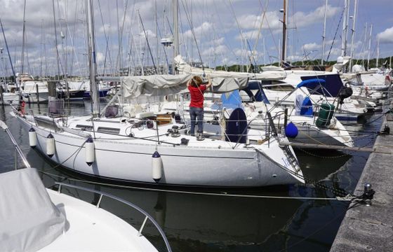 Jeremy Rogers Contessa 43