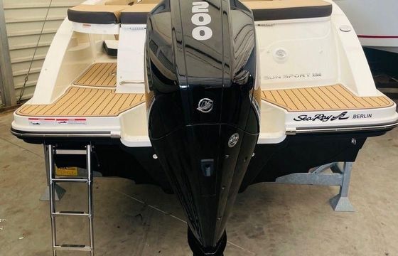 Sea Ray 230 SSOE SUNSPORT