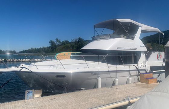 Carver 33 Aft Cabin