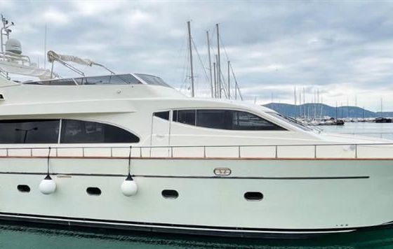 Falcon Yachts GB 86
