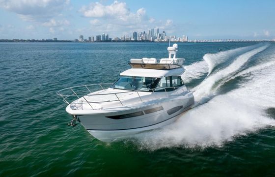 Regal 38 Fly