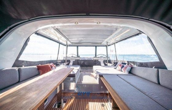 Jeanneau 65