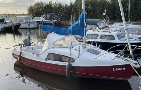 Nautic Plast Hai 590