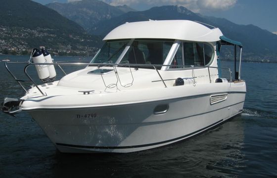 Jeanneau Merry Fisher 805