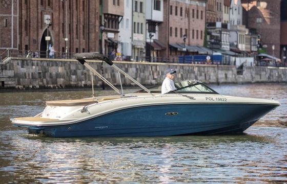 Sea Ray 210 SPX