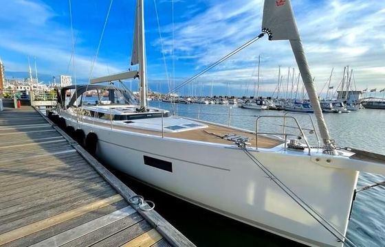 Bavaria C 57