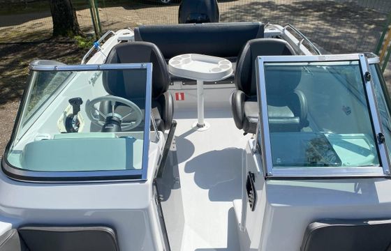 SilverYacht 650 Eagle