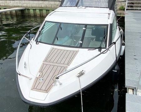 Flipper ST 700