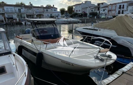 Invictus Capoforte CX 270
