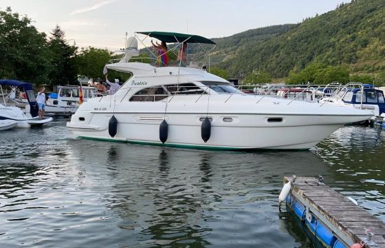 Sealine F 410