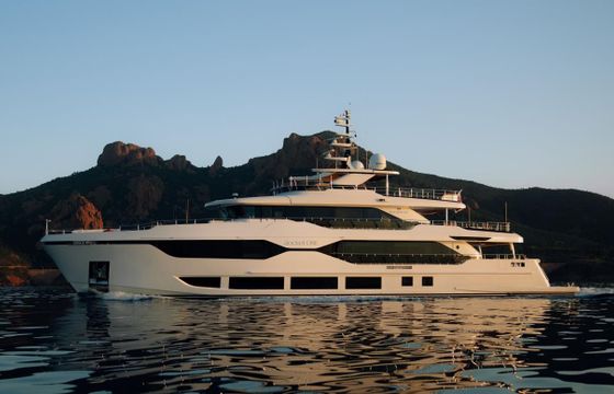 Majesty 120