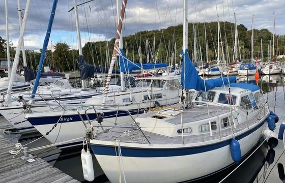 LM Boats 27