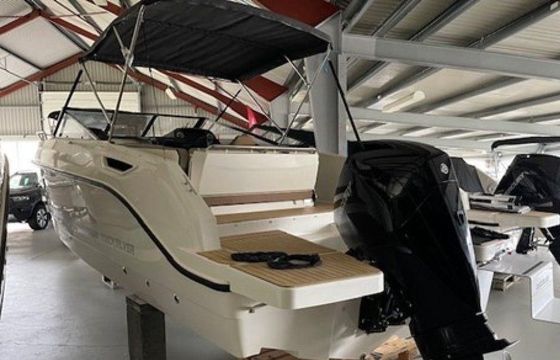Quicksilver 755 Cruiser med F175 Mercury