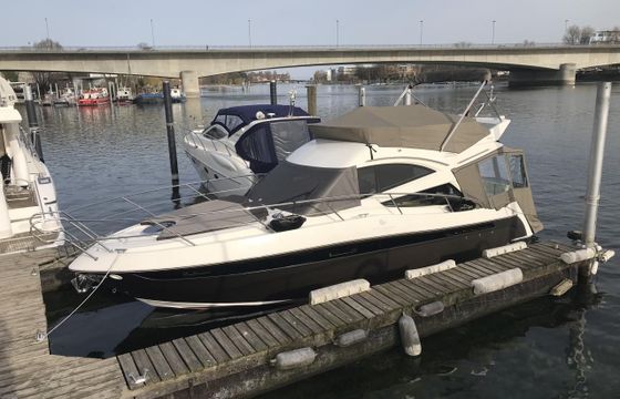 Galeon 340 Fly