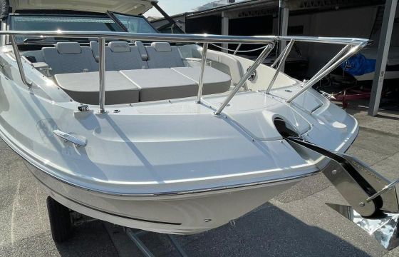 Sea Ray Sundancer 320
