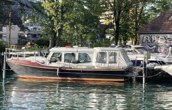 Linssen / Dutch Sturdy 320 OC