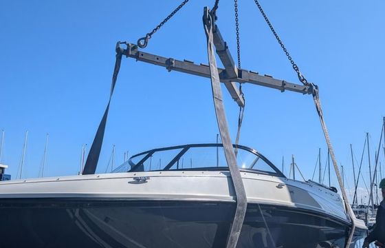 Bayliner Vr5 Bowrider 2018 – Klar til so