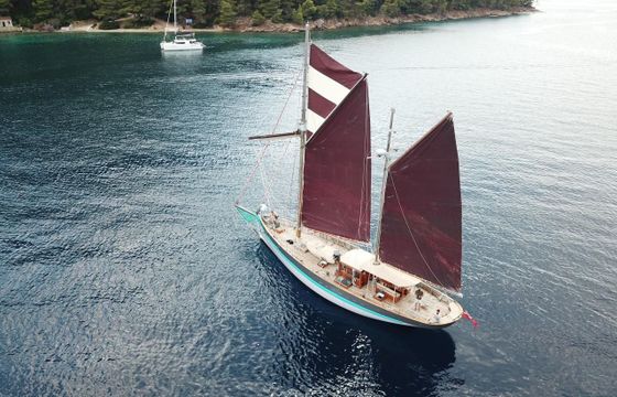 Classic 65ft Ketch Pilot House Classic K