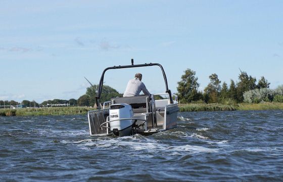 Dock Steel 650