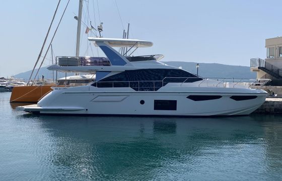 Azimut 60 Fly