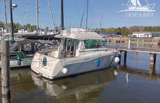 Jeanneau Merry Fisher 900