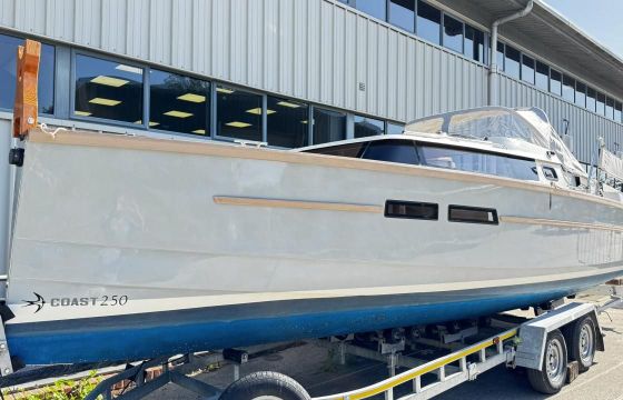 Swallow Yachts Coast 250