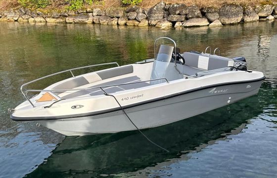 Nireus 490 Comfort