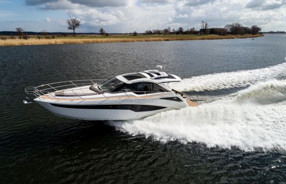 Galeon 405 HTS