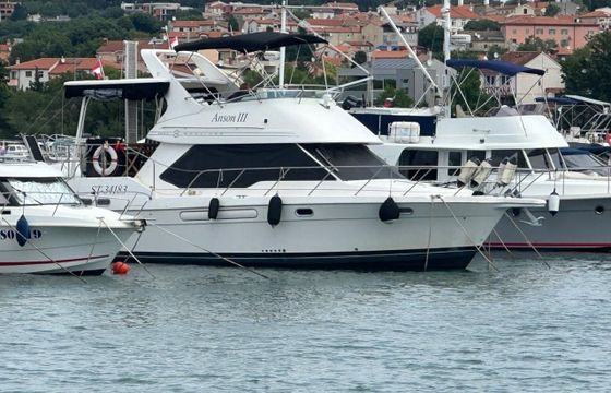 Bayliner 3587 AFT CABIN