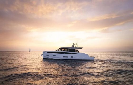 Azimut Seadeck 6