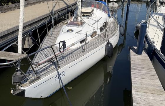 Defender 32