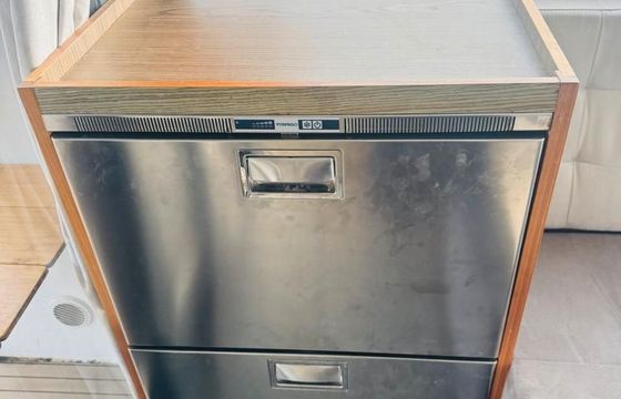 Delphia 1200 Blue Escape Flybridge