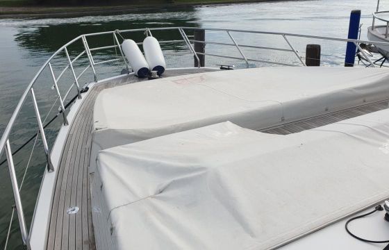 Azimut 66