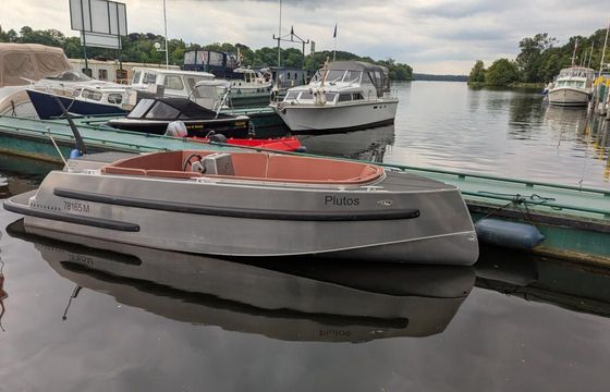 VanVossen 650 Sporttender