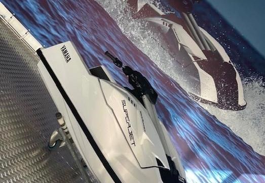 Yamaha WaveRunner Superjet