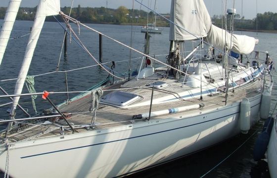 Cantiere del Pardo Grand Soleil 39