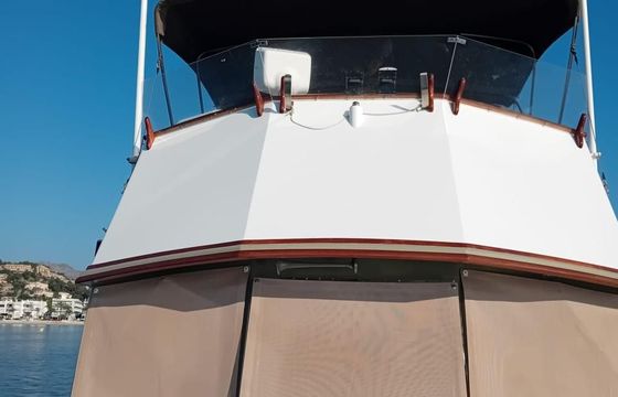 Grand Banks 42