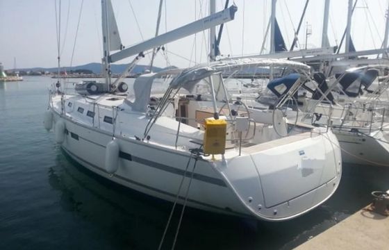 Bavaria CRUISER 45