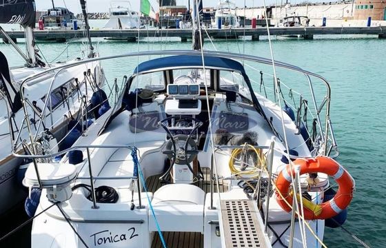 Catalina 309