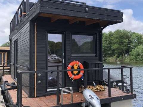 Hausboot-Manufaktur Tiny 46