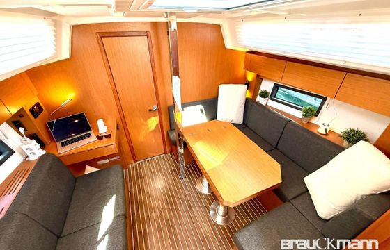 Bavaria Yachtbau GmbH C38