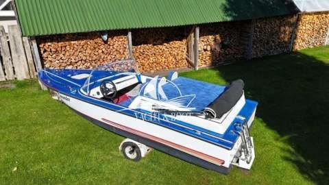 Chaparral Signature 240