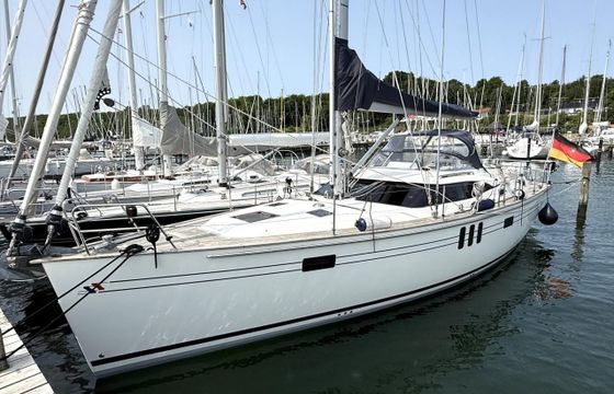 Southerly Yachts Southerly 420