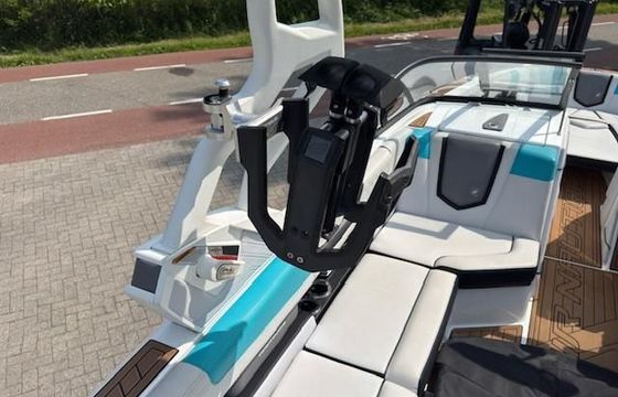 Nautique G25 Coastal