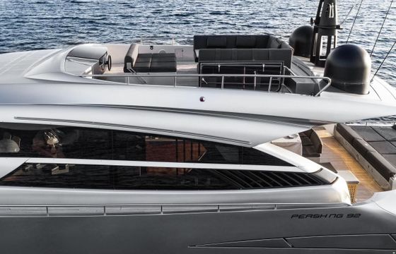 Pershing 92