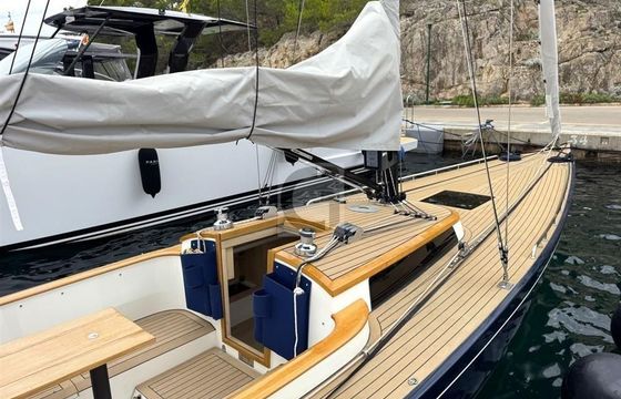 Leonardo Yachts Eagle 38
