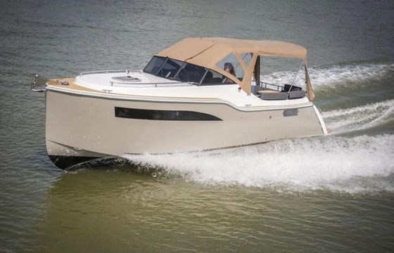 Maxima 920 Cabin