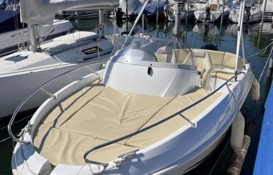 Beneteau Flyer 550
