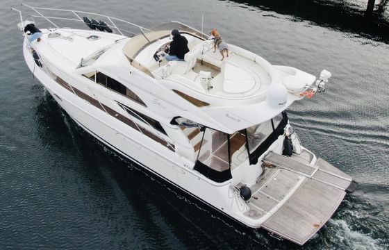 Fairline Phantom 38 Fly